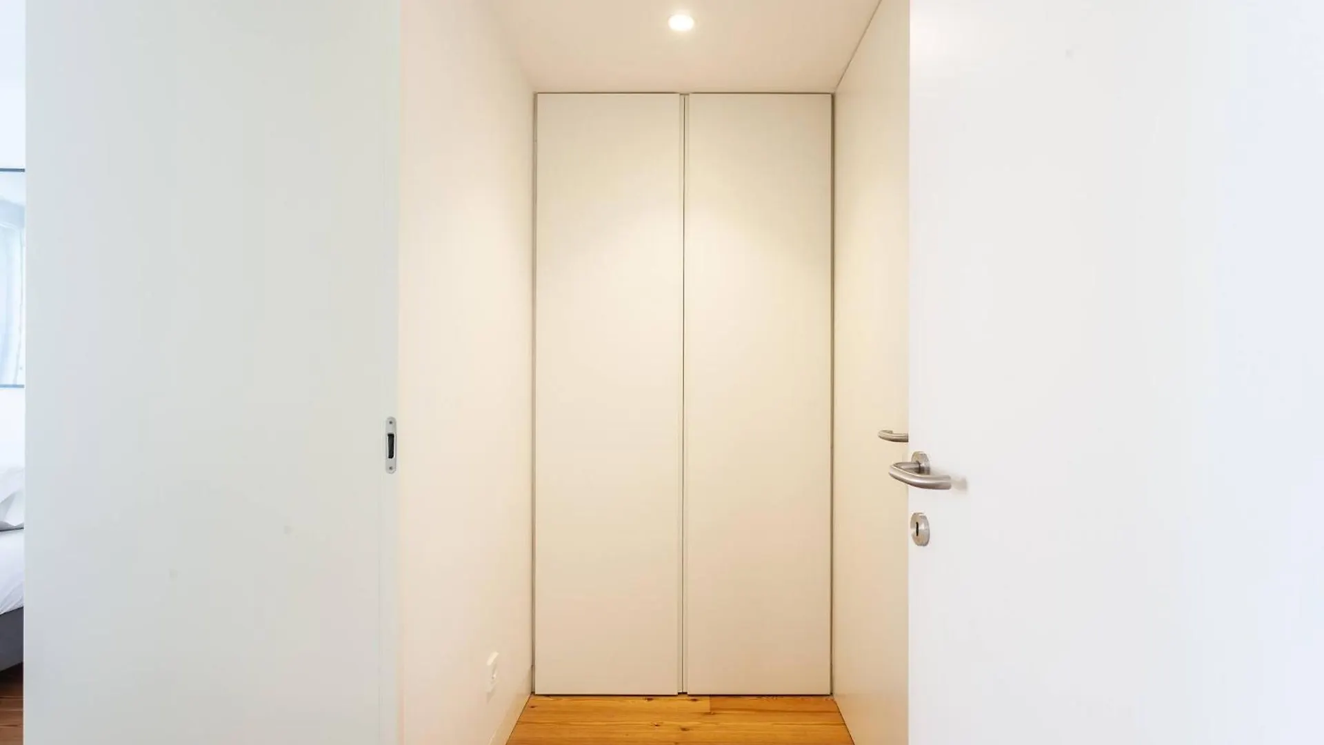 My Lx Flat Graca Lighting Design Apartment Lisbona 0*,